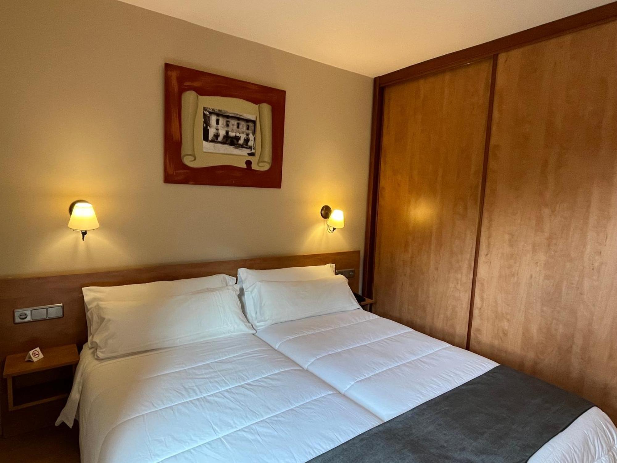 Wuau! Hotel Segle XX 란솔 외부 사진