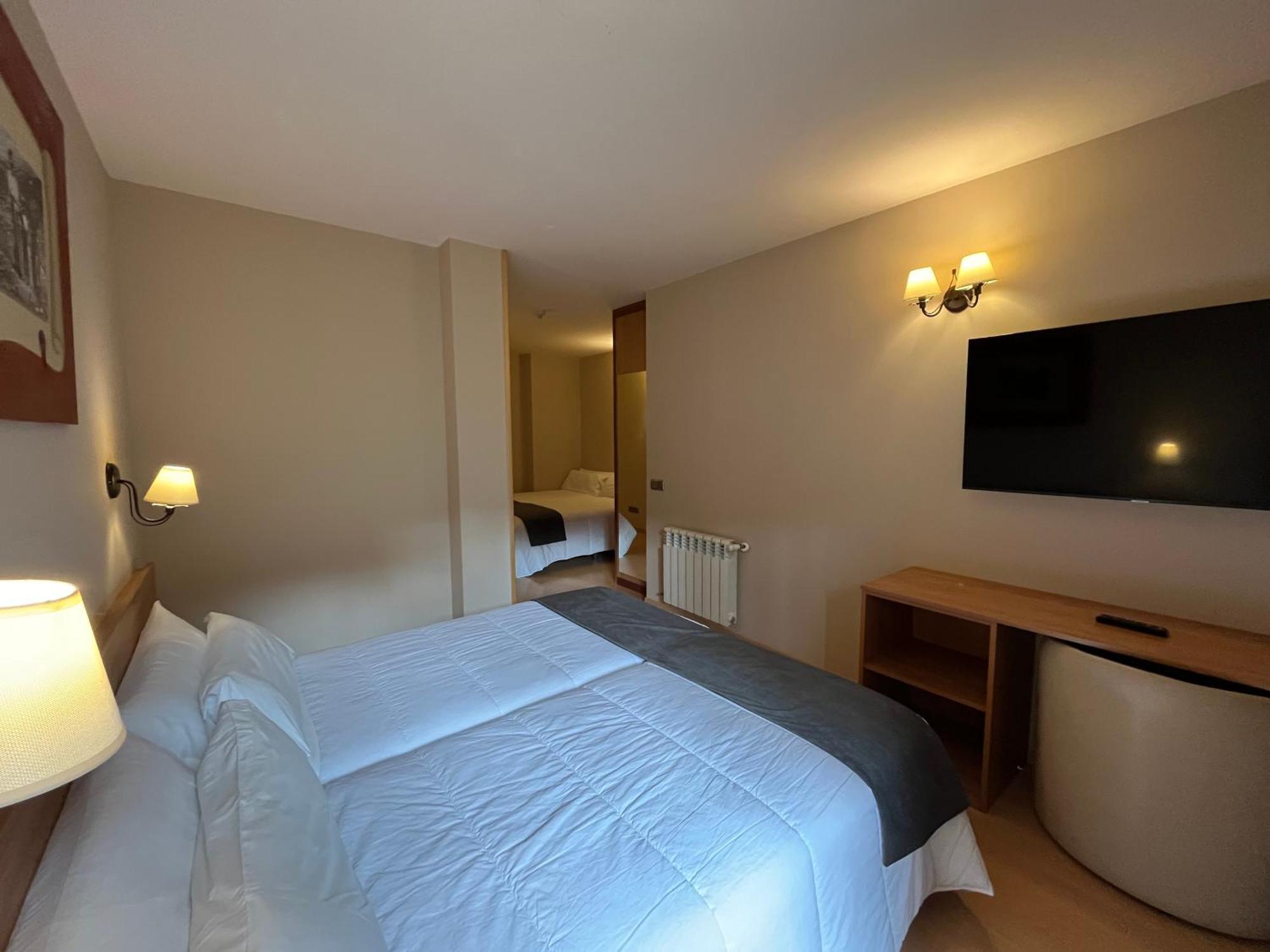 Wuau! Hotel Segle XX 란솔 외부 사진